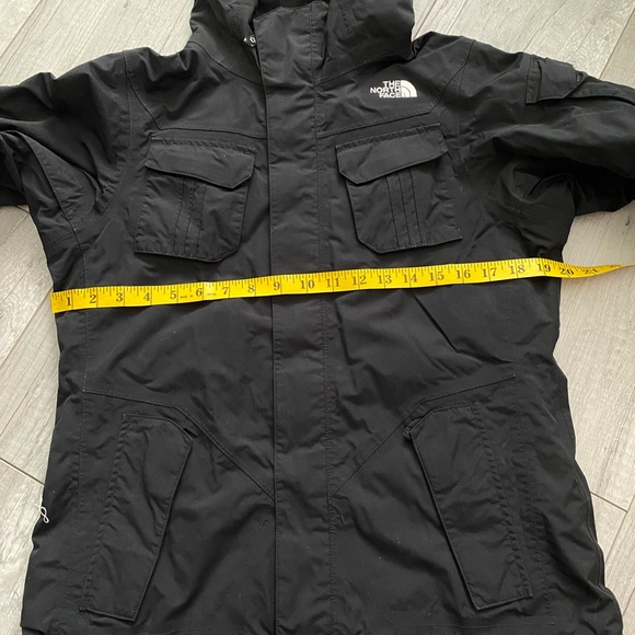 The North Face Womens Hyvent Jacket - Picture 5 of 16
